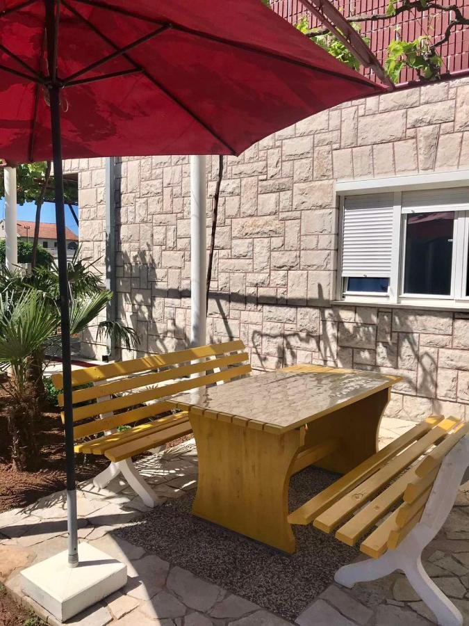 Apartmani Rada Trebinje Exteriör bild
