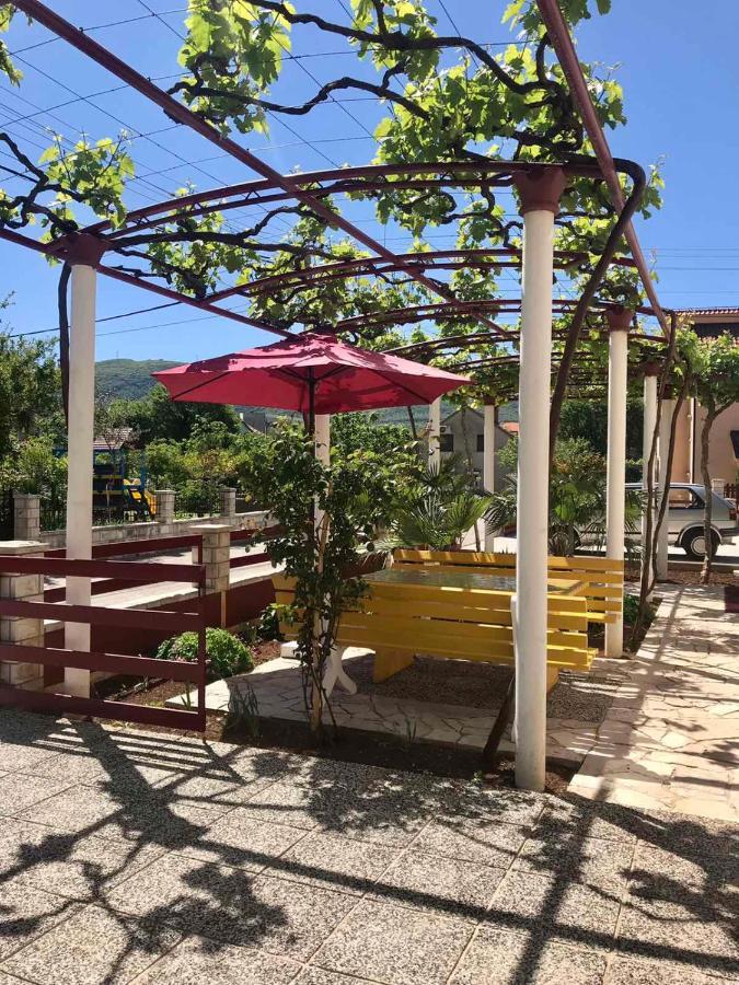 Apartmani Rada Trebinje Exteriör bild