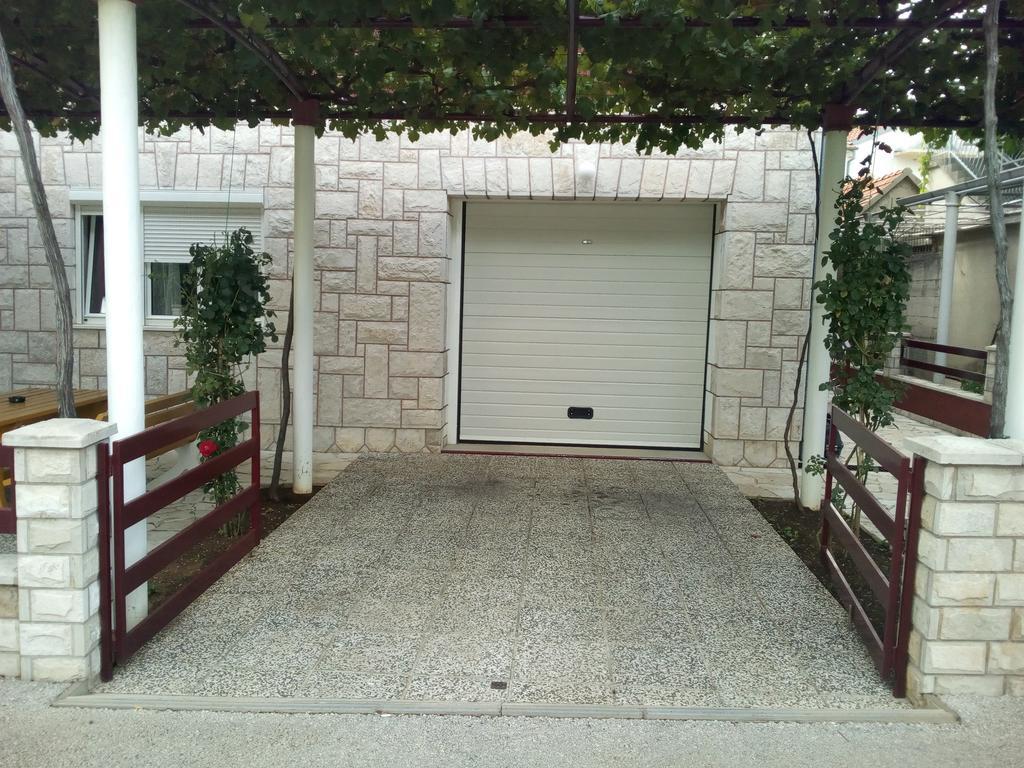 Apartmani Rada Trebinje Exteriör bild